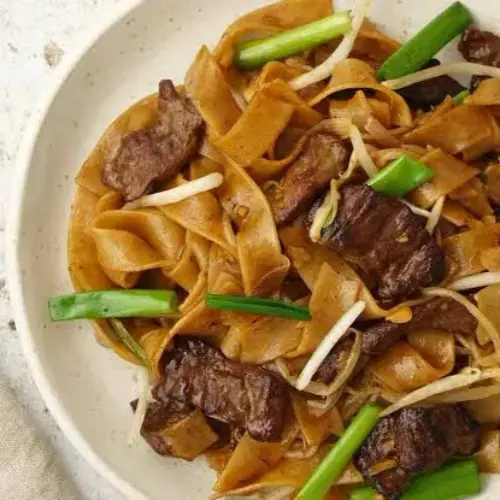 乾炒 / 濕炒牛河